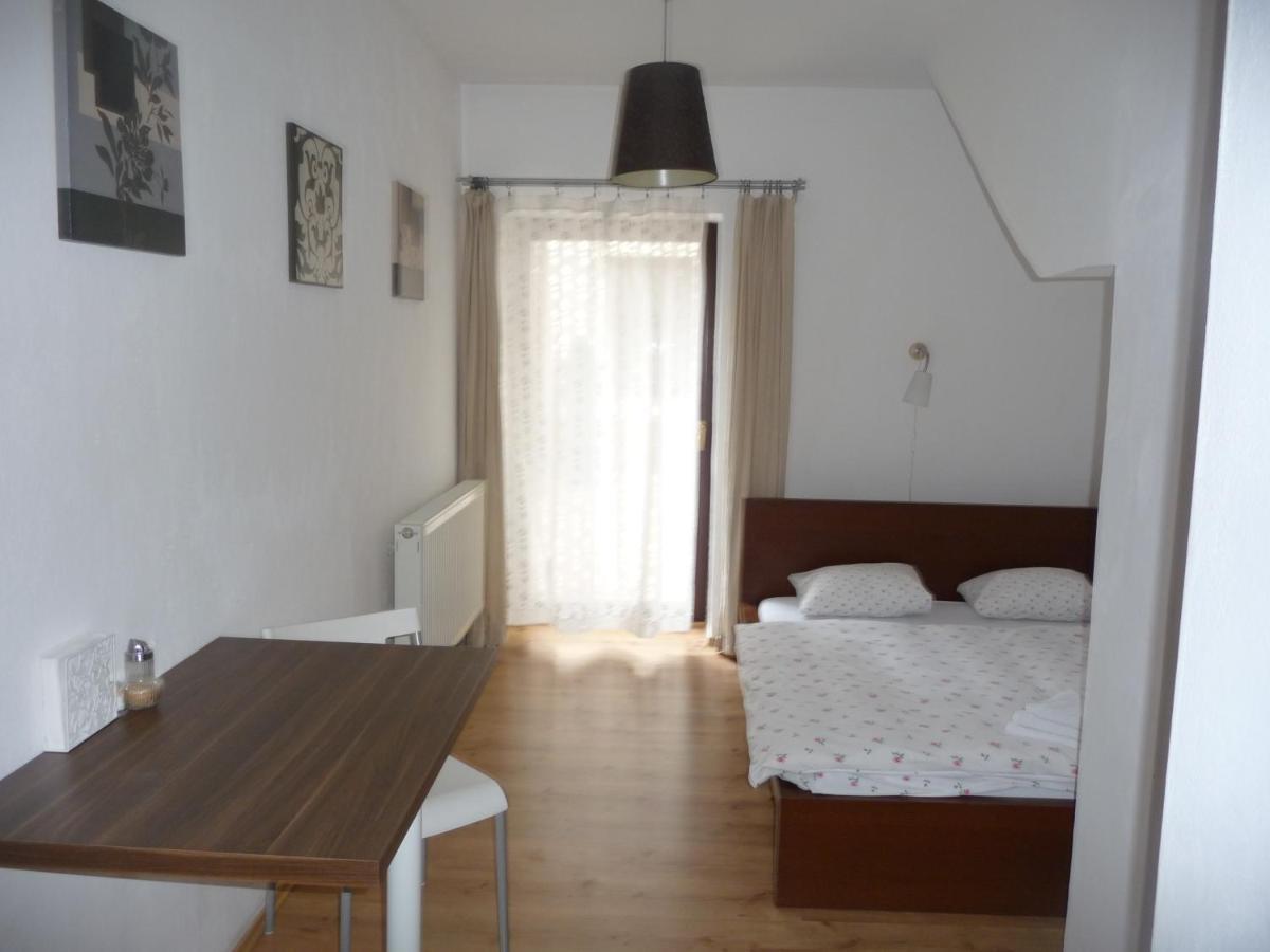 Ubytovanie City Apartman Trencianske Teplice Exterior photo