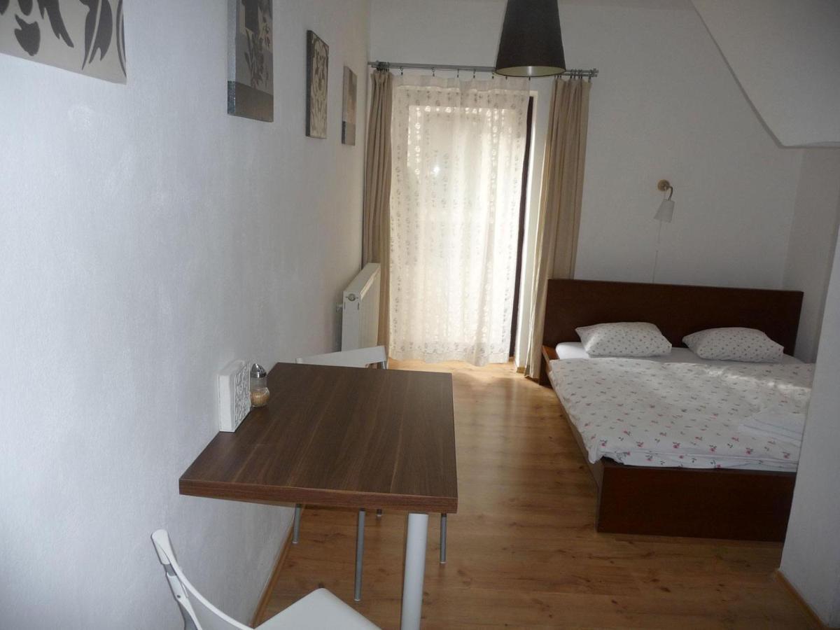 Ubytovanie City Apartman Trencianske Teplice Exterior photo